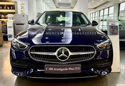 Mercedes Benz C class C200 Avantgarde Plus - 2025. Mua bán Ô tô tại Quận Ba Đình Hà Nội được đăng bởi Tuyết Nhung Mercedes