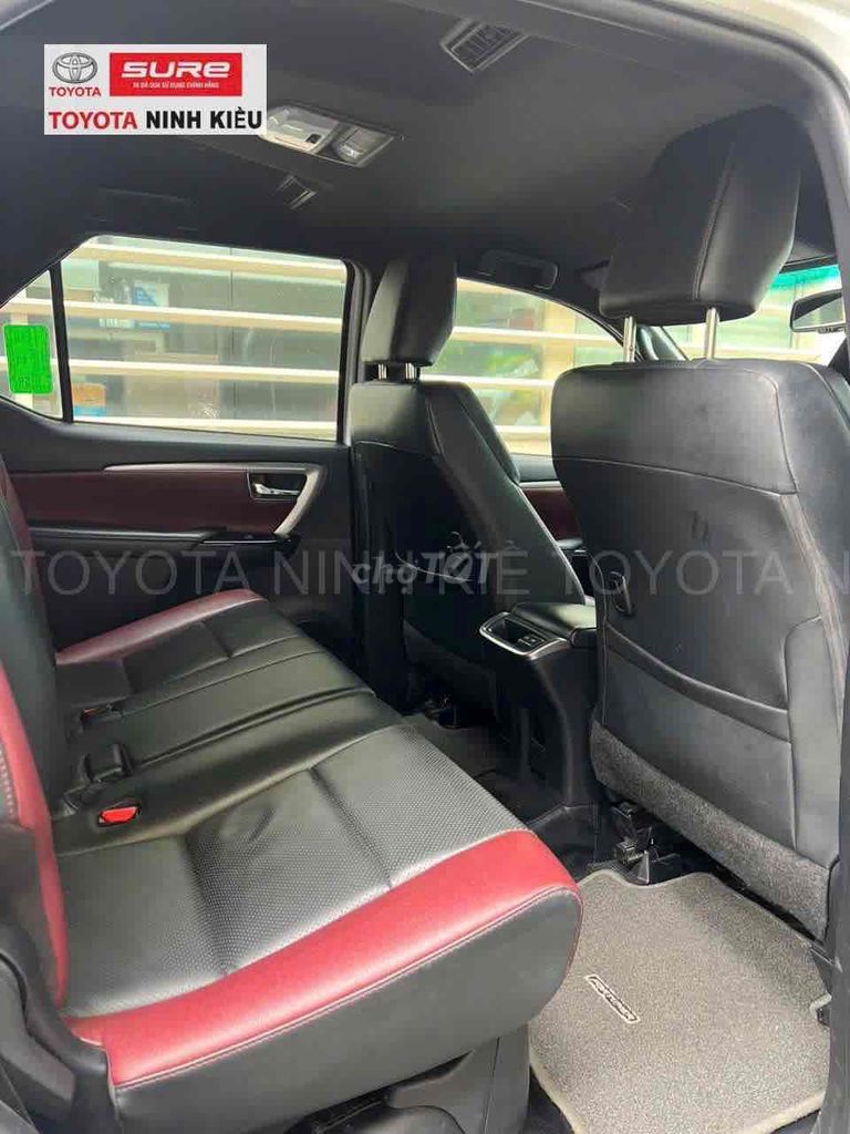 Toyota Fortuner Legender 2.4AT Trả trước 280tr. Mua bán Ô tô tại Quận Ninh Kiều Cần Thơ được đăng bởi Thái Thanh hình 5