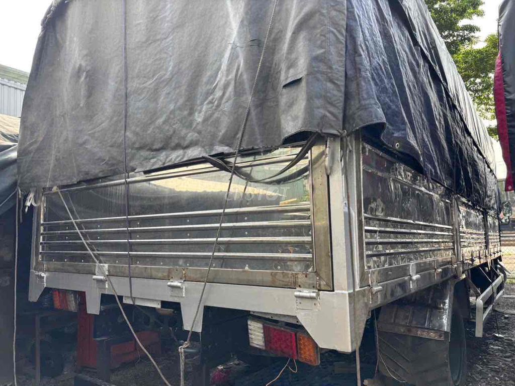 Isuzu 8,2t đời 2020 thùng bạt 7*2,1*2,1 mlạnh. Mua bán Xe tải, xe ben tại Huyện Bình Chánh Tp Hồ Chí Minh được đăng bởi Vi hình 3