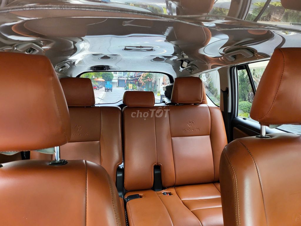 Toyota Innova 2017 2.0E - 78000 km. Mua bán Ô tô tại Quận 10 Tp Hồ Chí Minh được đăng bởi Anh Thanh hình 4