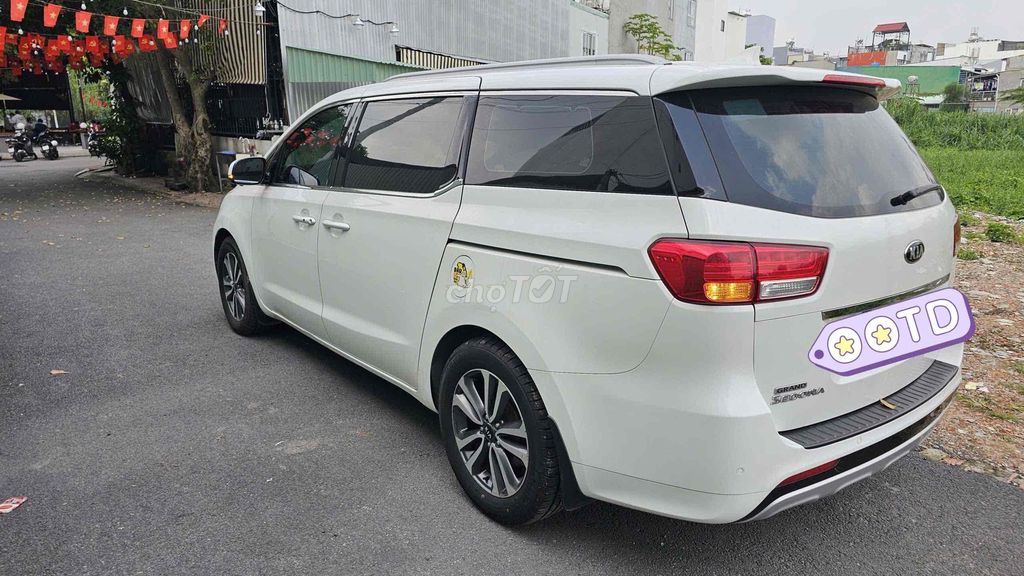 BÁN SEDONA MÁY DẦU BẢN FULL 2018. Mua bán Ô tô tại Quận Gò Vấp Tp Hồ Chí Minh được đăng bởi Lan hình 2