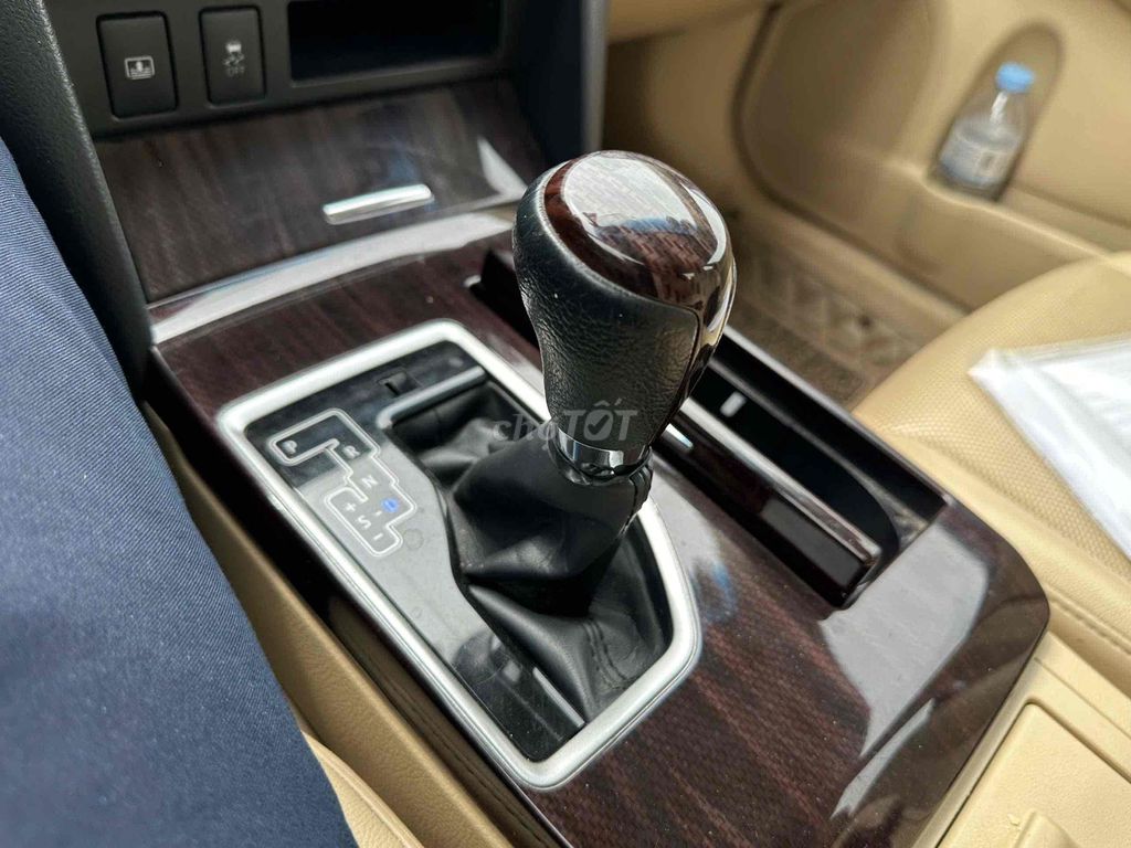 Toyota Camry 2018 2.0E - 90000 km. Mua bán Ô tô tại Quận Cầu Giấy Hà Nội được đăng bởi Tạ Vũ hình 6