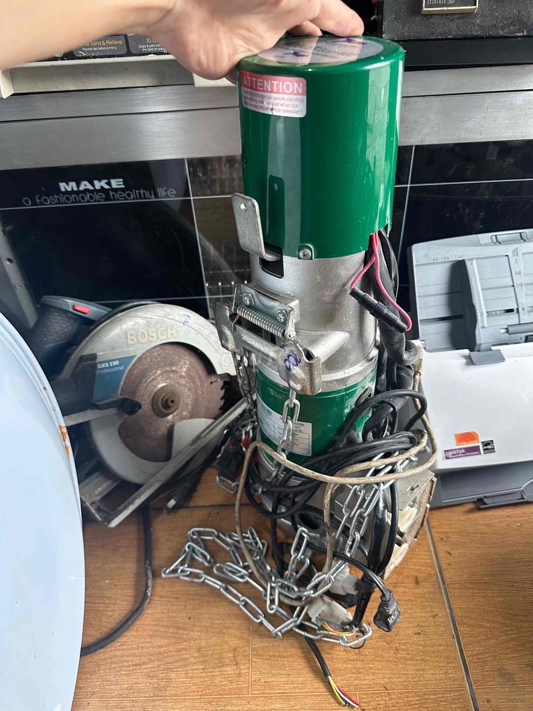 Mô tơ cửa cuốn RB.ECO.400 Xanh lá 400KG.còn chạy. Mua bán Nội thất, đồ gia dụng khác tại Quận Phú Nhuận Tp Hồ Chí Minh được đăng bởi Bông Lee hình 1