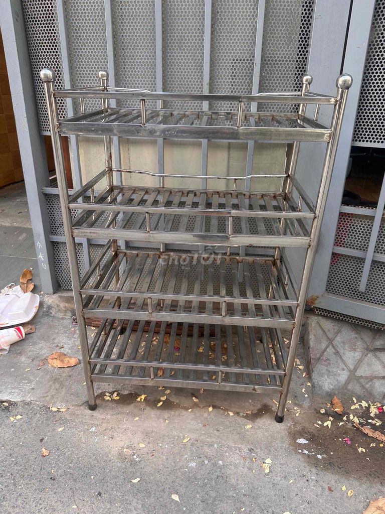 Kệ Inox 4 tầng Bạc. Mua bán Tủ, kệ gia đình tại Quận Hải Châu Đà Nẵng được đăng bởi 2hand  hình 1