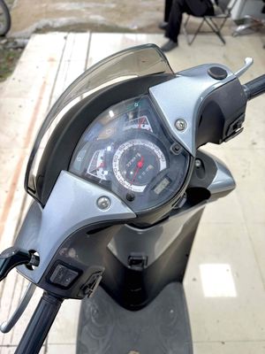 Sh nhập Ý 125, nắp chao chưa mở, đầu chưa rớt. Mua bán Xe máy tại Huyện Long Thành Đồng Nai được đăng bởi Tên chưa cung cấp