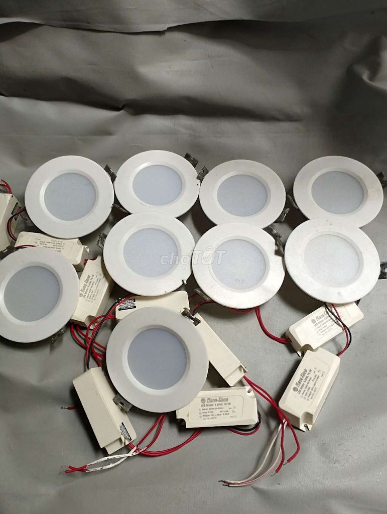 Đèn LED âm trần Rạng Đông 3W ánh sáng dịu nhẹ. Mua bán Đèn tại Quận Cầu Giấy Hà Nội được đăng bởi Thanh Thanh hình 1