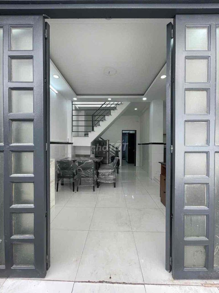 NHÀ NGUYÊN CĂN NGUYỄN TRÃI – 3PN FULL NT – CÁCH MT 1 CĂN – GIÁ CỰC TỐT
