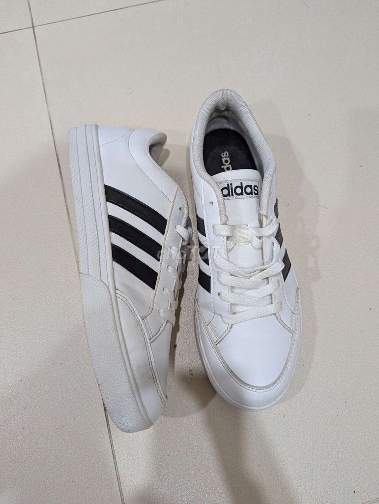 Giày Adidas chính hãng, used sz 42