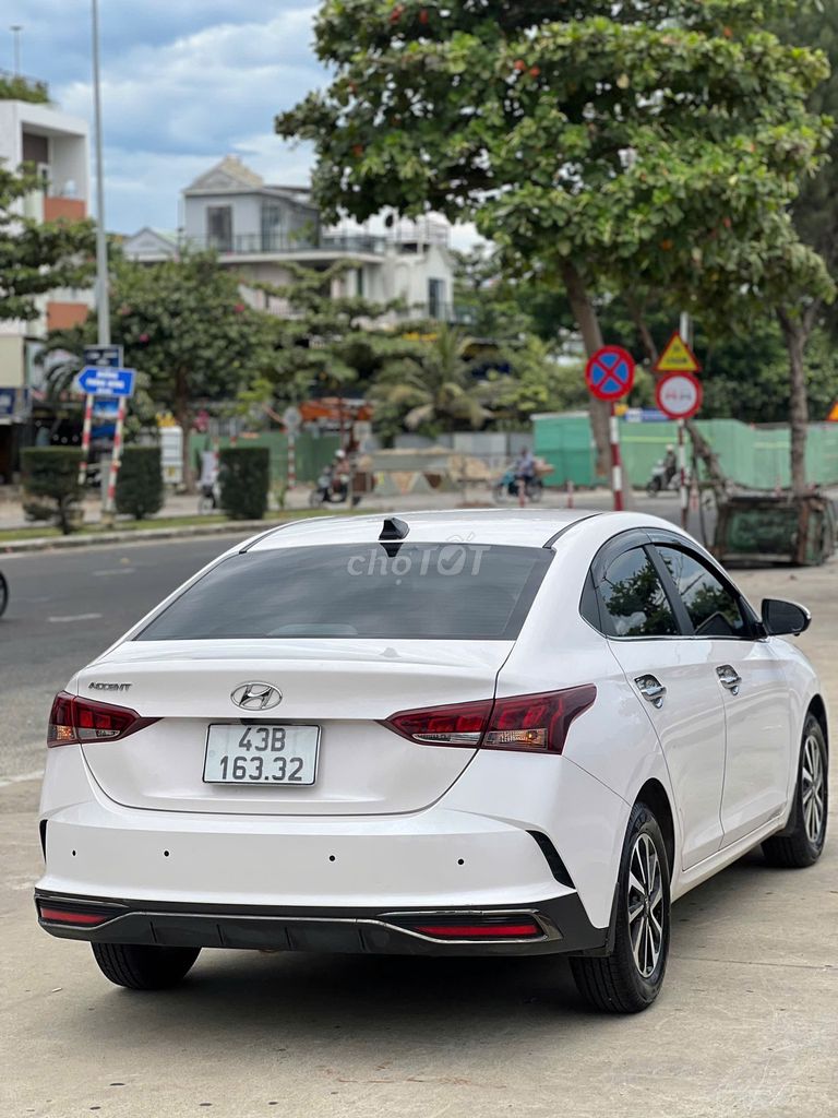 Hyundai Accent 2023 MT полная комплектация