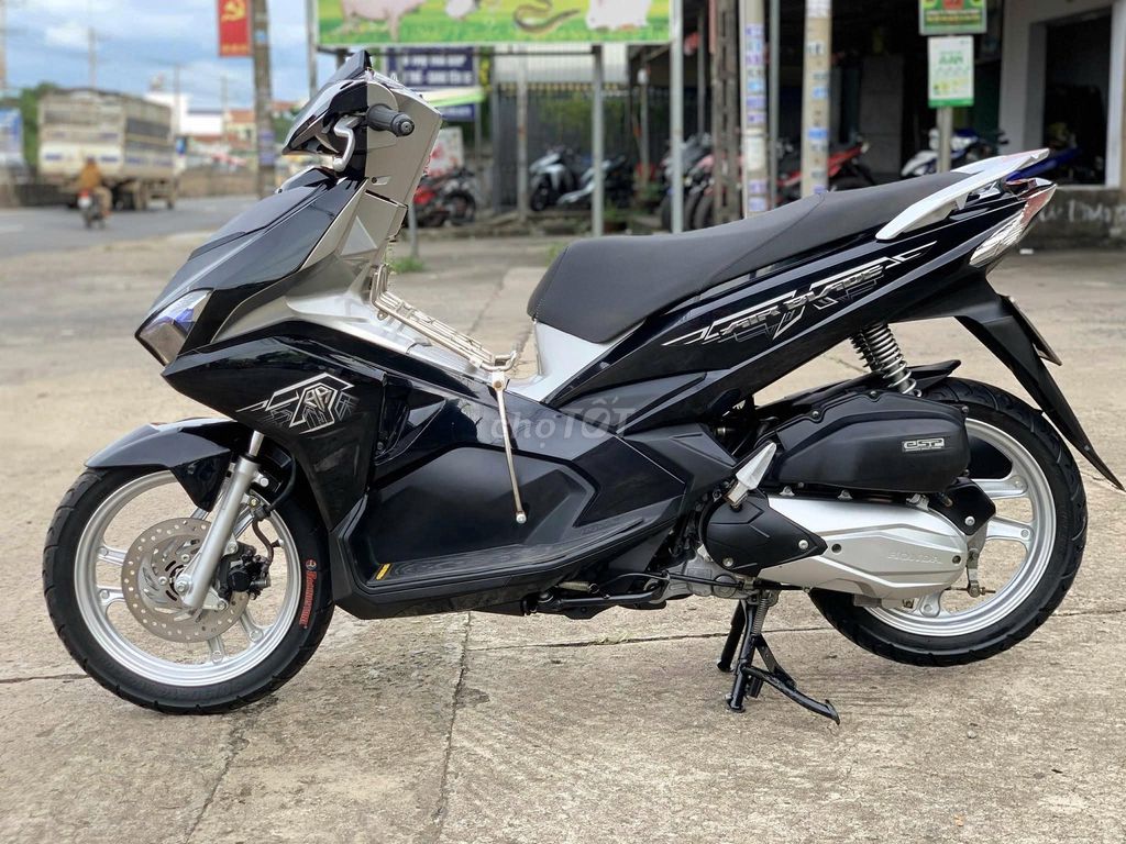 🏷️Honda Airblade 2017🏷️ Biển 60. Mua bán Xe máy tại Huyện Trảng Bom Đồng Nai được đăng bởi Phạm Minh An hình 13