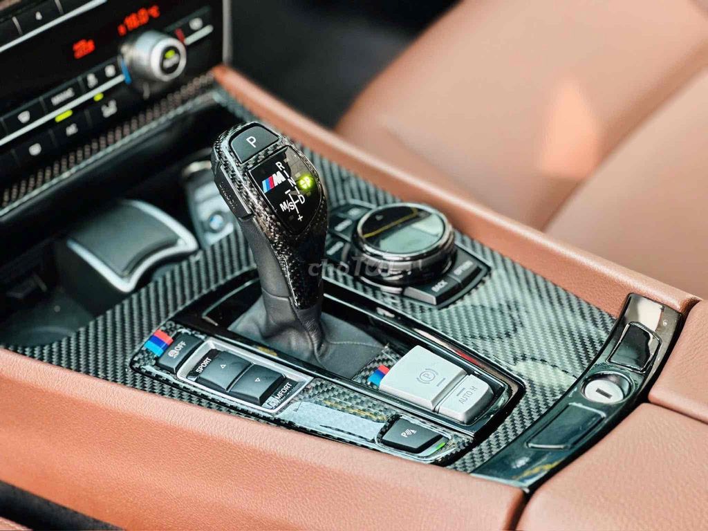 BMW 528i Gran Turismo M-Sport Model 2018
