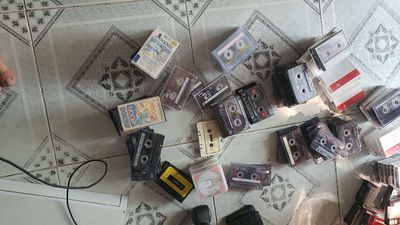 10 băng cassette