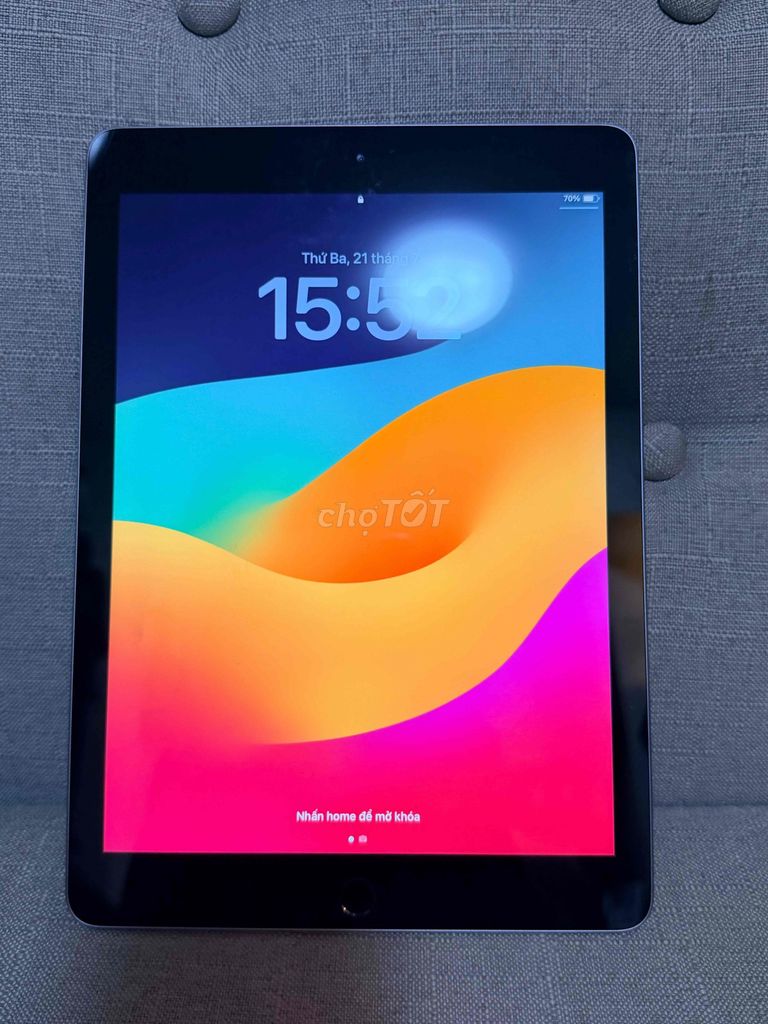 Apple iPad Gen 6 Wifi 32GB Nhật Bản 99%. Mua bán Máy tính bảng tại Thành phố Thủ Đức Tp Hồ Chí Minh được đăng bởi Chợ Đồ Cũ hình 1