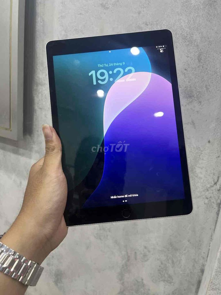 iPad Gen 9 64GB Wifi FULLBOX - MÁY ĐẸP KENG ZÁ ÊM. Mua bán Máy tính bảng tại Quận 10 Tp Hồ Chí Minh được đăng bởi Trí Hiển hình 1