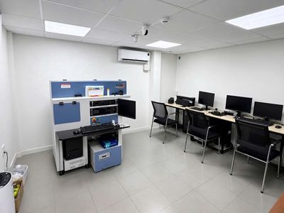 HỌC NGHỀ MÀI ĐÁ QUÝ MIỄN PHÍ - LƯƠNG 6TR/THÁNG