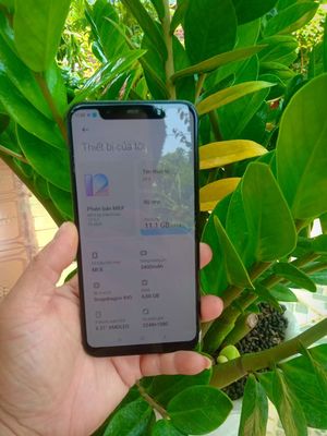 Xiaomi Mi 8 Snapdragon 845 ram6/64gb cam nét đẹp