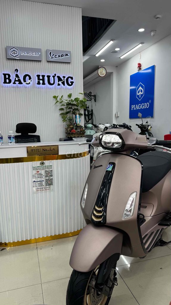 Vespa Sprint nâu đồng nhấm siêu đẹp ngay chủ. Mua bán Xe máy tại Quận Phú Nhuận Tp Hồ Chí Minh được đăng bởi VESPA  PIAGGIO BẢO HƯNG Vespa cũ trả góp  hình 3
