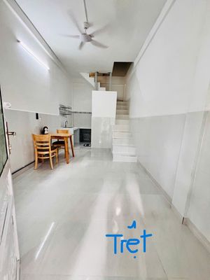 CHO THUÊ NHÀ MINI LIỀN KỀ 1 TRỆT 1 LẦU FULL NỘI THẤT
