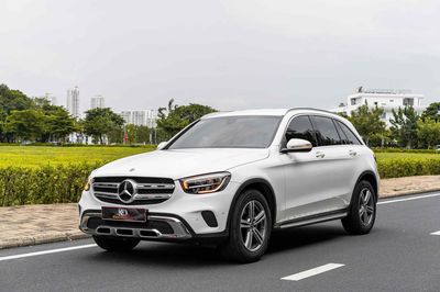 GLC200 (V1) FL 2023 màu trắng cá nhân siêu đẹp. Mua bán Ô tô tại Quận 7 Tp Hồ Chí Minh được đăng bởi Dương Phương hình 1