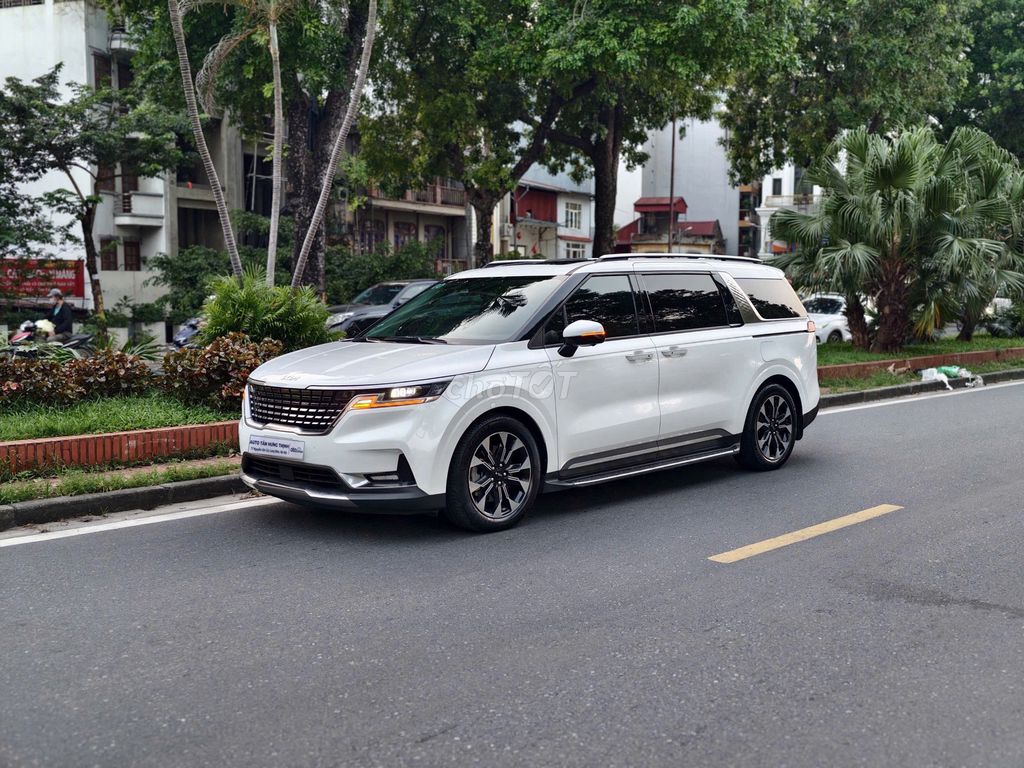 KIA Canival 2.2 CRDI signature full option sx 2022. Mua bán Ô tô tại Quận Long Biên Hà Nội được đăng bởi AUTO TÂN HƯNG THỊNH hình 4