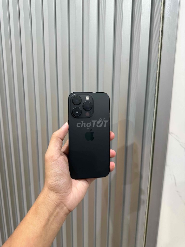 iPhone 14 Pro 256G Quốc Tế Full chức năng. Mua bán Điện thoại tại Quận Thanh Khê Đà Nẵng được đăng bởi Thuỳ Trang hình 1