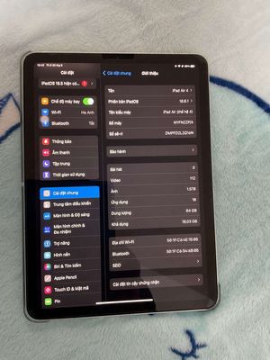 Ipad Air 4, 64Gb, không Icould, nứt kính.. Mua bán Máy tính bảng tại Quận Tân Bình Tp Hồ Chí Minh được đăng bởi Hoàng Anh