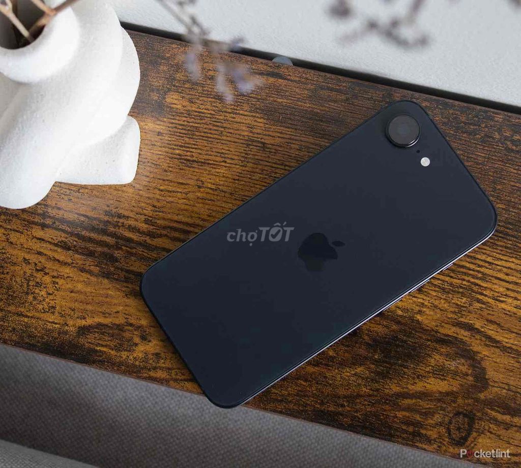 Apple iPhone 16e 128GB Đen Việt Nam 98%. Mua bán Điện thoại tại Quận Gò Vấp Tp Hồ Chí Minh được đăng bởi Nguyễn đức thịnh hình 1