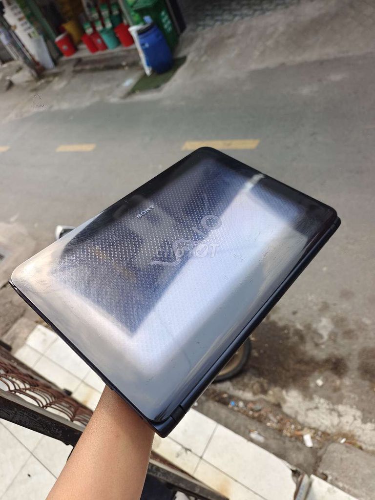Sony CA i5 ram 8gb ssd 120gb vga rời. zin nguyên. Mua bán Laptop tại Thành phố Thủ Đức Tp Hồ Chí Minh được đăng bởi Công ty TNHH Dịch Vụ Ngọc Gia Bảo Computer hình 1