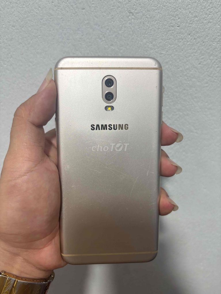 Samsung Galaxy J7+ 32GB Vàng. Mua bán Điện thoại tại Thành phố Bà Rịa Bà Rịa - Vũng Tàu được đăng bởi thanh lý hình 1
