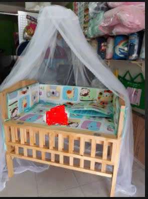 Thanh lý giường nôi em bé. Mua bán Mẹ và bé tại Thành phố Thủ Đức Tp Hồ Chí Minh được đăng bởi Trương Huỳnh