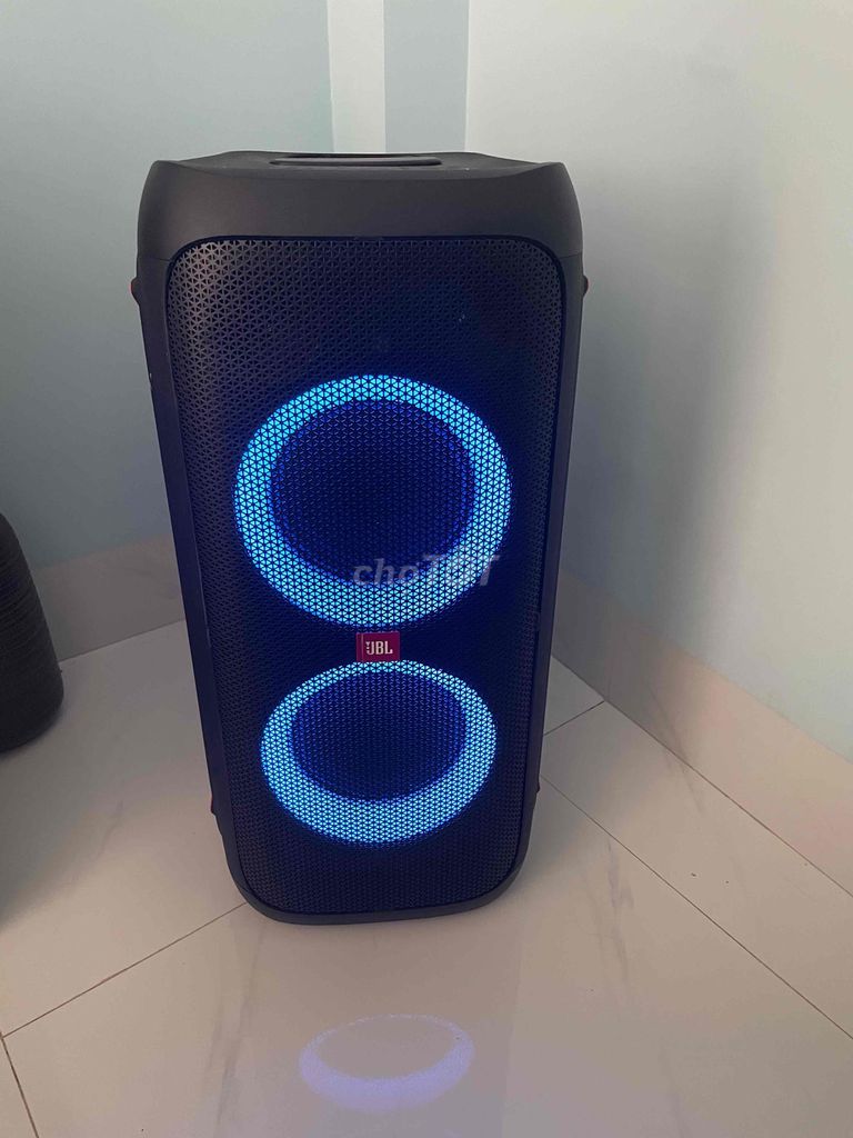 Loa kéo JBL Partybox 310. Mua bán Tivi, Âm thanh tại Thành phố Buôn Ma Thuột Đắk Lắk được đăng bởi Triệu hình 1