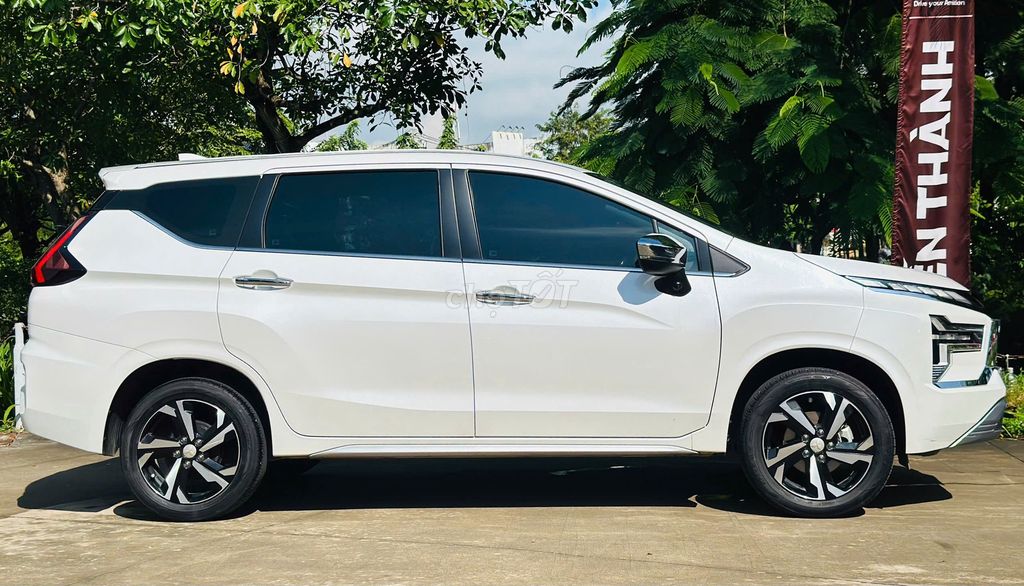 Mitsubishi XPANDER PREMIUM 2024. Mua bán Ô tô tại Quận Bình Tân Tp Hồ Chí Minh được đăng bởi Xe đã qua sử dụng giá tốt  hình 2
