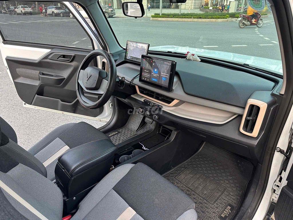 VinFast VF3 2025 Trắng 6000 km. Mua bán Ô tô tại Huyện Bình Chánh Tp Hồ Chí Minh được đăng bởi Quốc Nhẫn hình 6