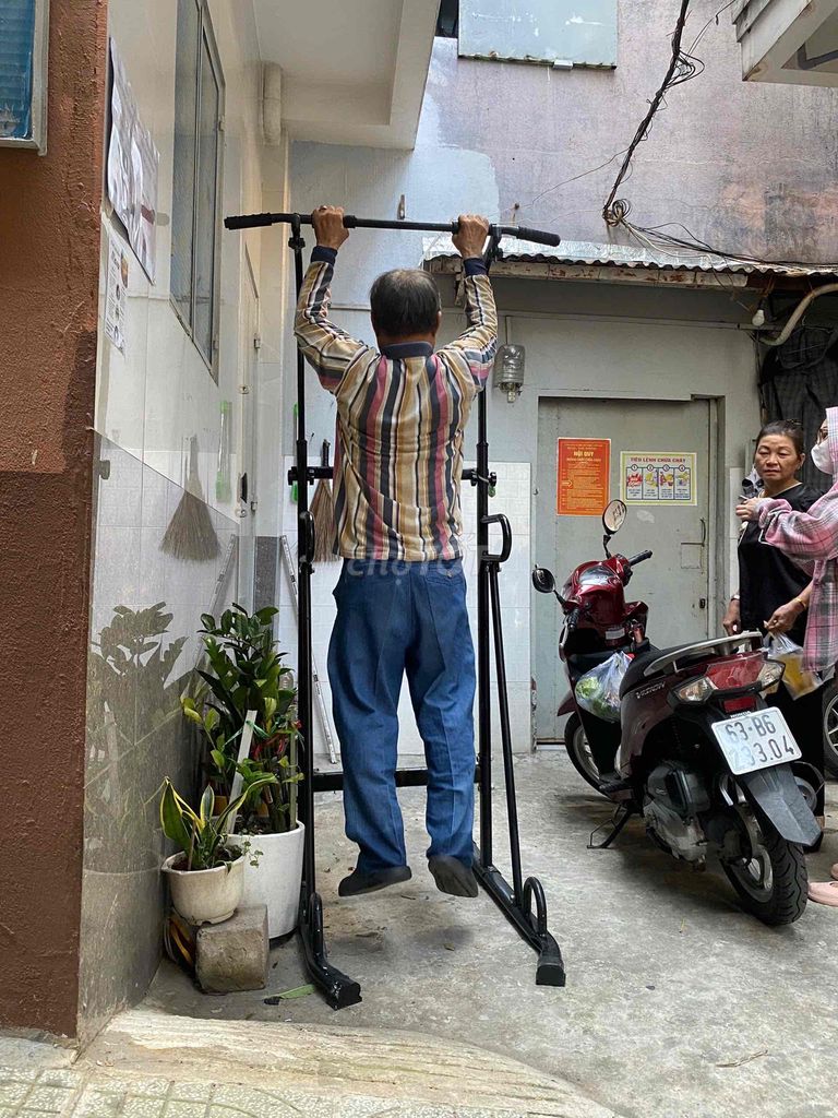 Xà đơn sắt sơn tĩnh điện