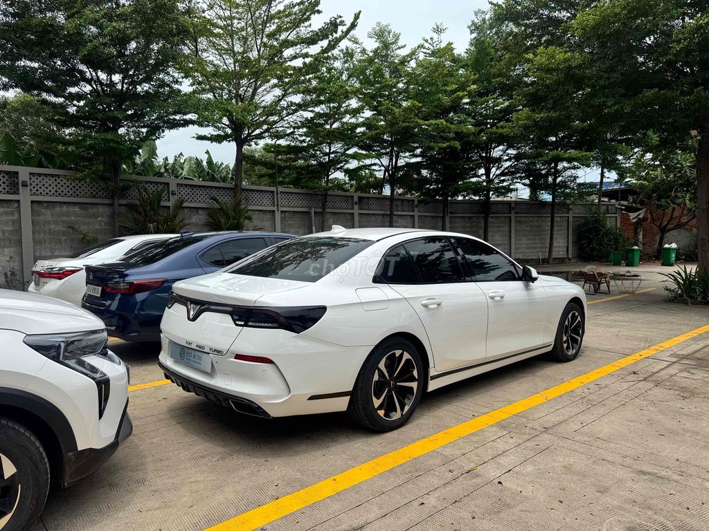 Vinfast Lux A 2019 photo 4
