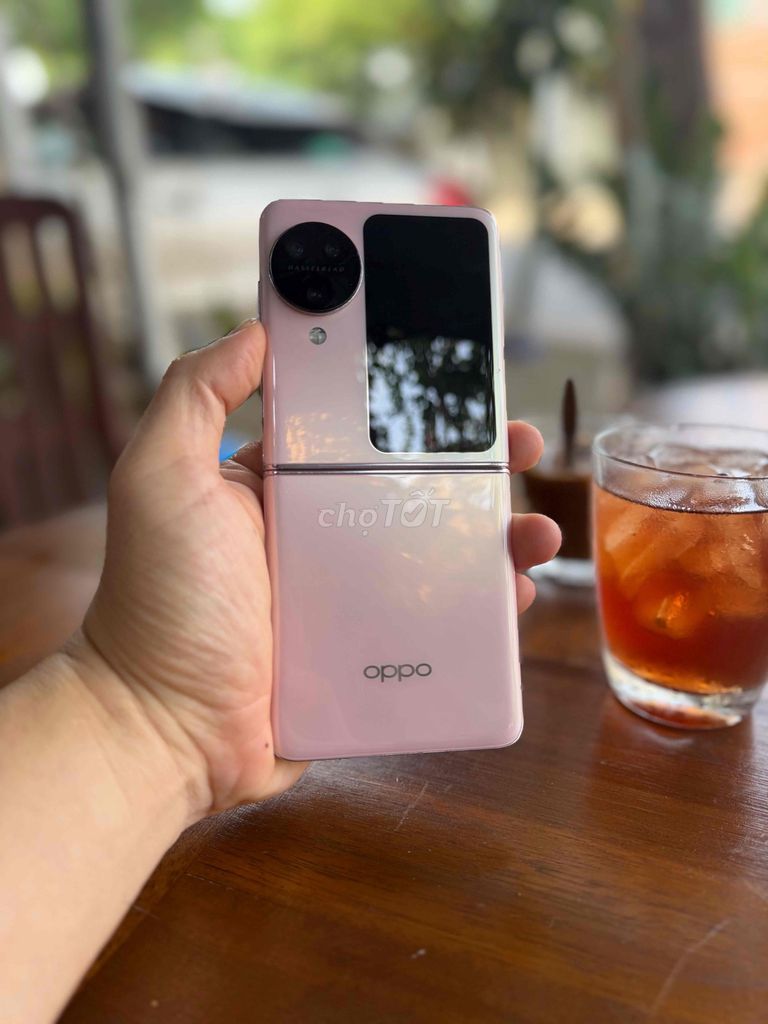 OPPO FIND N3 Flip 256GB Hồng. Mua bán Điện thoại tại Thành phố Buôn Ma Thuột Đắk Lắk được đăng bởi Vũ store mua bán trao đổi smartphone iphone samsungmxe máy laptop hình 1