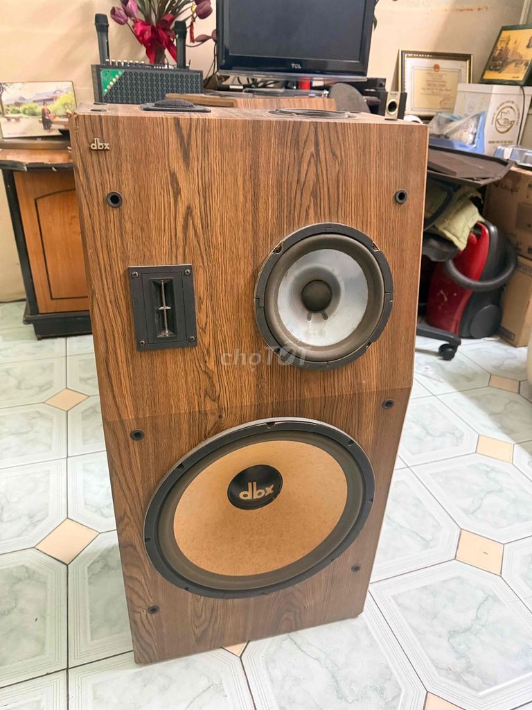 Loa dbx Soundfield 100 Gỗ Nâu Mỹ. Mua bán Tivi, Âm thanh tại Huyện Bình Chánh Tp Hồ Chí Minh được đăng bởi Phan Phước Hiền hình 1