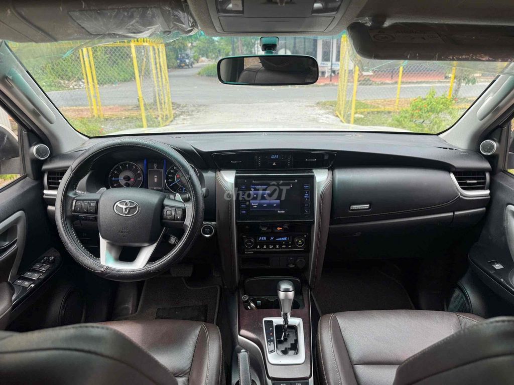 Toyota Fortuner 2018 2.7V 4x2 AT - 55000 km. Mua bán Ô tô tại Quận Cái Răng Cần Thơ được đăng bởi Quốc Việt Carpla Cần Thơ hình 8