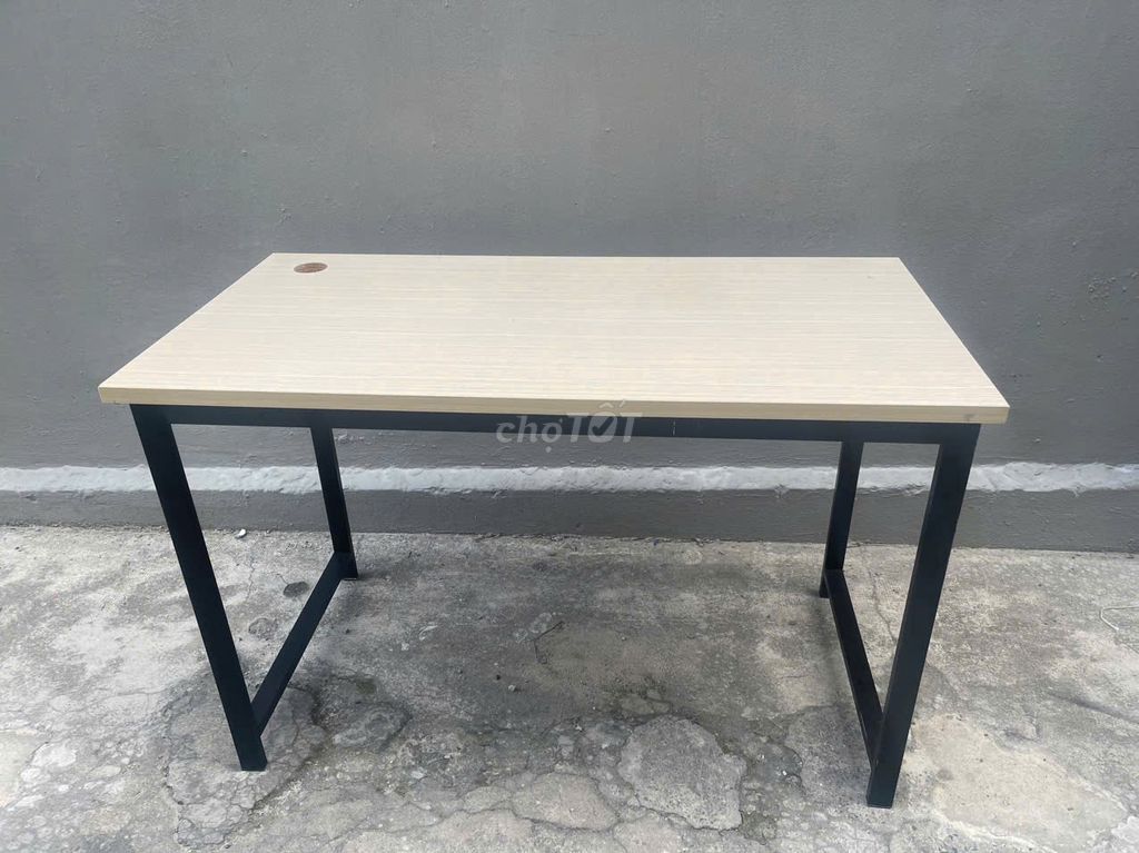 bàn làm việc 60x110 350k.c như hình