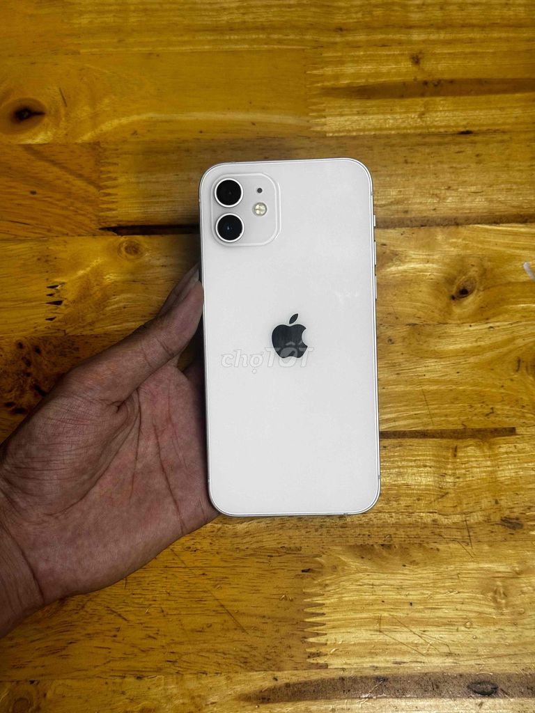 iPhone 12 64GB Trắng Zin có fix nhẹ cho ae. Mua bán Điện thoại tại Thị xã Tân Uyên Bình Dương được đăng bởi Bar wind hình 1