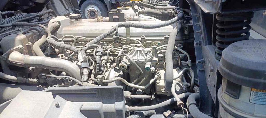 Hino FL ..3C2022…thung 9.4m..xe quá mới. Chạy 92n. Mua bán Xe tải, xe ben tại Huyện Bình Chánh Tp Hồ Chí Minh được đăng bởi Bãi Xe Ô tô Cường Phát hình 6