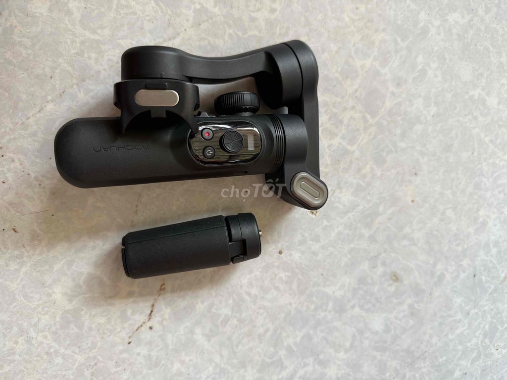 Gimbal chống rung AOCHUAN Đen. Mua bán Phụ kiện (Màn hình, Chuột...) tại Huyện Cần Giuộc Long An được đăng bởi Nhựt anh hình 1