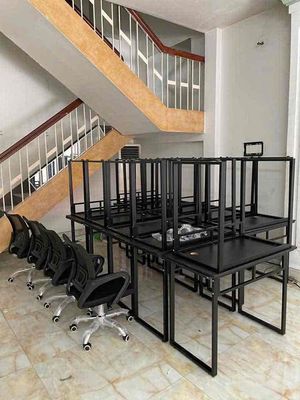 xả kho lô ghế xoay văn phòng. Mua bán Bàn ghế tại Quận 1 Tp Hồ Chí Minh được đăng bởi Kho Bàn ghế giá xưởng
