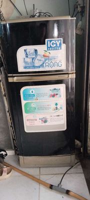 Mình cần bán tủ lạnh Sharp nhà đang xài. Mua bán Tủ lạnh tại Huyện Hóc Môn Tp Hồ Chí Minh được đăng bởi binh