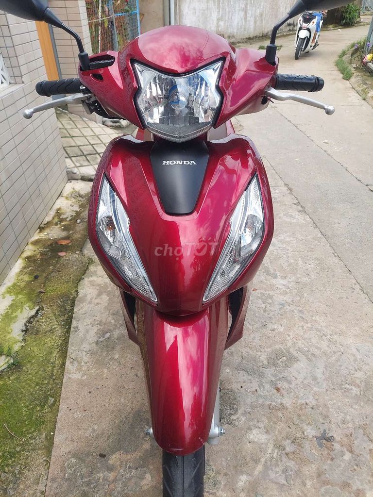 Vision 2024,chính chủ. Mua bán Xe máy tại Thành phố Thủ Dầu Một Bình Dương được đăng bởi THÀNH PHÁT  hình 3