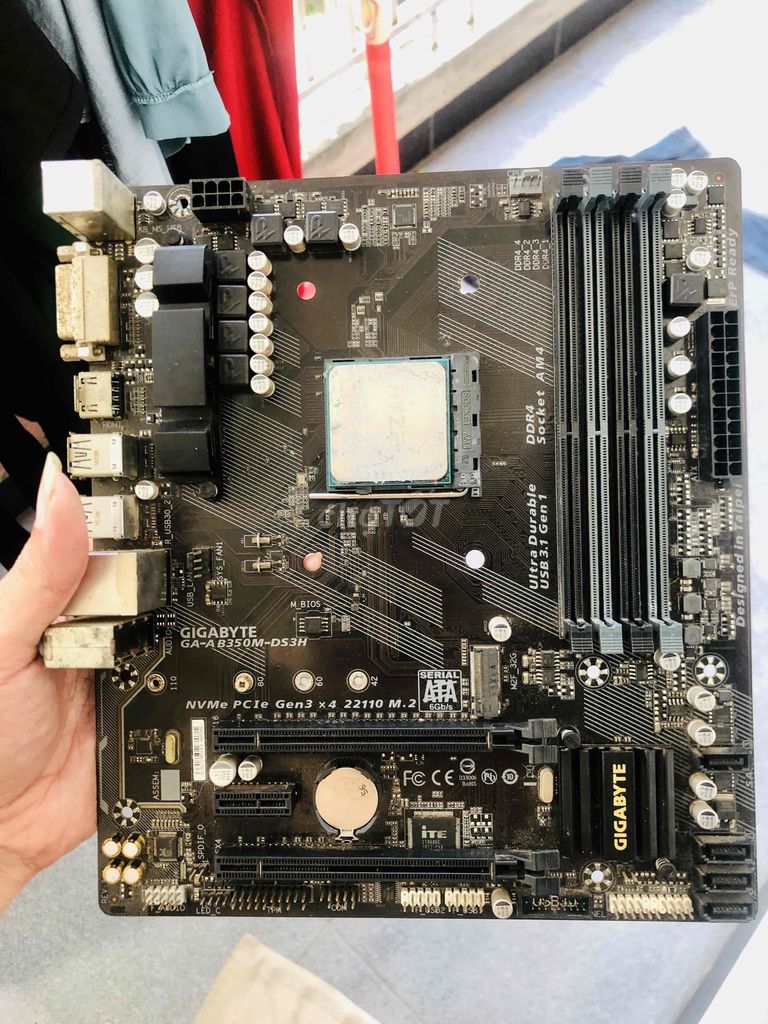 main b350 giga kèm cpu 3200g. Mua bán Linh kiện (RAM, Card...) tại Quận Ngũ Hành Sơn Đà Nẵng được đăng bởi kipo hình 1