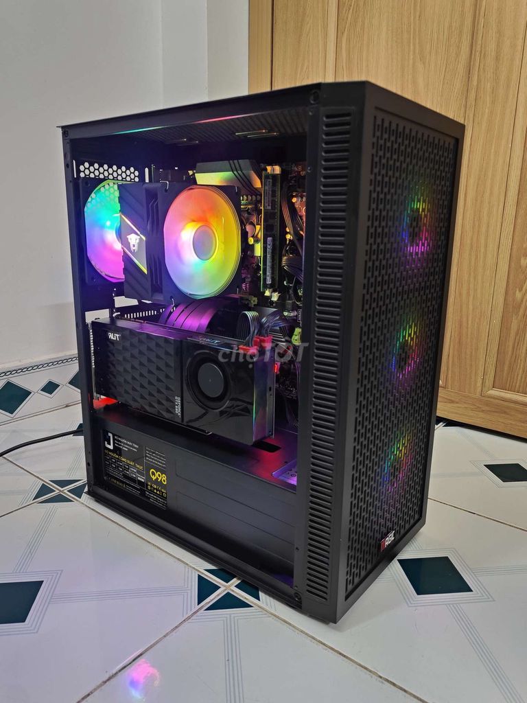 PC chuyên game Xeon 2637v2, Nvidia GTX 680, 16GB. Mua bán Máy tính để bàn tại Quận 8 Tp Hồ Chí Minh được đăng bởi Huy hình 1