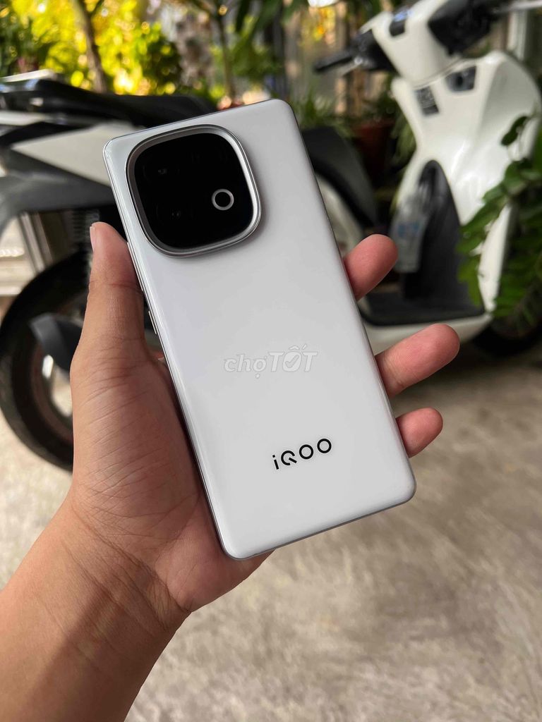 iQOO Z10 Turbo+ 256G sạc 24 lần đẹp 99. Mua bán Điện thoại tại Huyện Thanh Bình Đồng Tháp được đăng bởi DUY hình 1