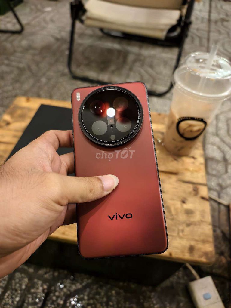 Vivo 200Ultra 16GB/512GB Đỏ, fullbox. Mua bán Điện thoại tại Quận Tân Bình Tp Hồ Chí Minh được đăng bởi Alden hình 1