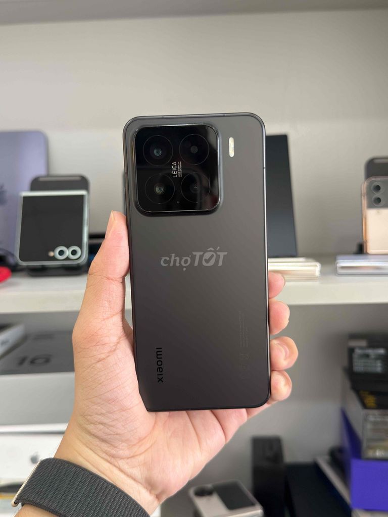 Xiaomi 15 256GB Đen 12/256G chính hãng BH 4/2027. Mua bán Điện thoại tại Thành phố Thủ Đức Tp Hồ Chí Minh được đăng bởi Quốc Anh Store hình 1